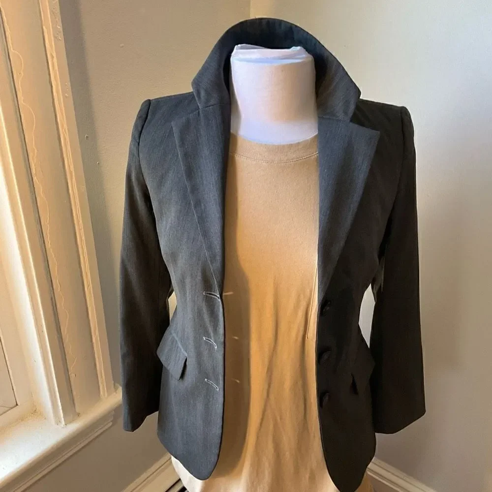 Vintage United Colors of Benetton, 3 Button Fitted Blazer, XS, Grey. Pockets!